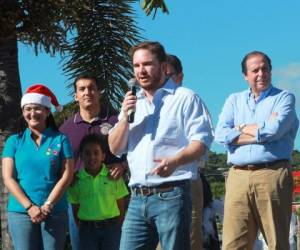 “Para nosotros lo más importante es nuestra gente y por eso estamos celebrando juntos en Excel con todos ustedes, nuestros colaboradores y sus familias, el inicio de la época más importante del año, la época Navideña”, dijo Andres Poma, gerente de País de Excel Automotriz. (Foto: Cortesìa).