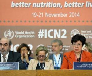 José Graziano da Silva, director general de la Organización de las Naciones Unidas para la Agricultura y la Alimentación (I) y Margaret Chan, directora general de la Organización Mundial de la Salud. (Foto: AFP)
