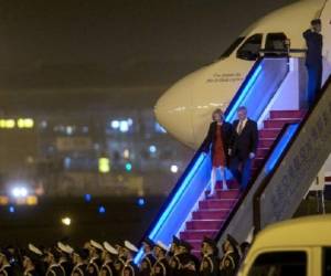 Llegada del primer ministro canadiense a Pekín, para la cumbre de la APEC. (Foto: AFP).