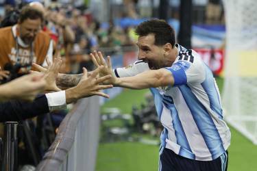 <i>El delantero de Argentina, Leo Messi, celebra el segundo gol del combinado argentino durante el partido del Mundial 2026 entre Argentina y Austria, este lunes en Arlington, Texas. EFE/Mariscal</i>