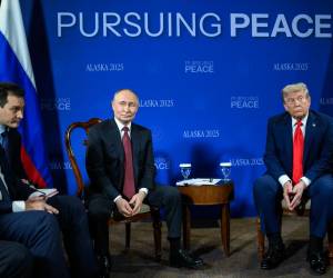 Donald Trump también reiteró su amenaza de sanciones contra Rusia, una semana después de reunirse en Alaska con el presidente ruso, Volodímir Zelenski, para discutir el fin de la guerra. Foto de cortesía