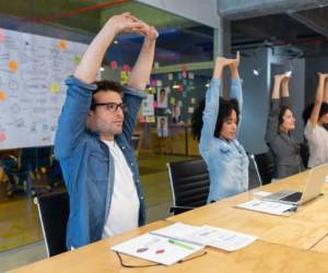 <i>Cada vez más empresas reconocen que invertir en movimiento es invertir en capital humano. Foto de Hispanolistic / Getty Images</i>