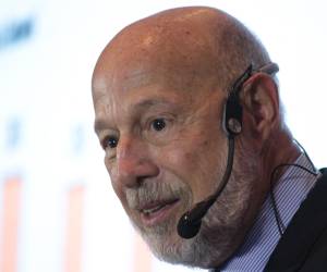 <i>Pizzolante planteó los desafíos de pasar de administrar mensajes a gobernar conductas y de proclamar valores a hacerlos observables. (Foto: José Carlos Flores-E&amp;N)</i>