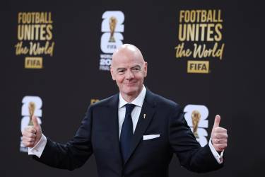 <i>Fotografía de Octavio Guzmán, en la que puede verse en una imagen de archivo del 5 de diciembre de 2025 al presidente de la FIFA, Gianni Infantino. EFE</i>