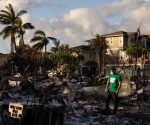 ‘¡Nadie nos avisó!’, reclaman víctimas del incendio en Hawái