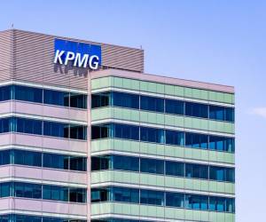 KPMG invertirá US$2.000 millones en inteligencia artificial y servicios en la nube
