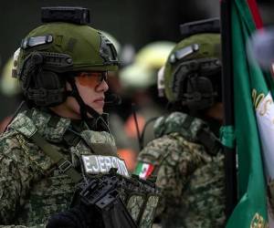Según el subsecretario de Defensa de los EE.UU es absurdo que algunos países latinoamericanos <b>destinen menos del 1 % de su PIB a la defensa nacional</b>. (Foto: EFE)