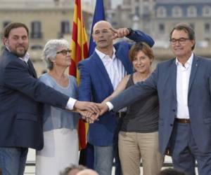 La candidatura 'Juntos por el sí', pretende usar las elecciones regionales como un referéndum y, en caso de obtener la mayoría absoluta en el parlamento regional, empezar un proceso de secesión. (Foto: AFP).