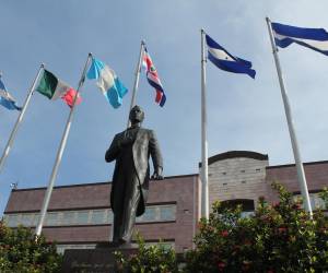 BCIE emite bono sostenible por 500 millones de libras esterlinas