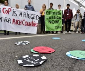 Manifestantes son bien intencionados y genuinos. Pero sus pasiones y los intereses de los pueblos más desfavorecidos del mundo, no son lo mismo. (Foto: AFP).