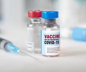 Las vacunas anticovid evitaron casi 20 millones de muertes en 2021, según estudio
