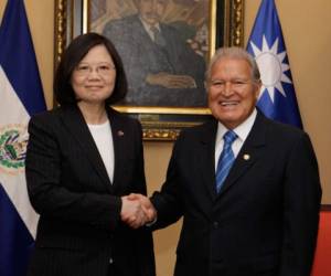 En enero de 2017, la gobernante de la República de China (Taiwán), Tsai Ing-wen, visitó a Salvador Sánchez Cerén. La isla tuvo relaciones diplomáticas, comerciales y de cooperación desde hace 84 años con El Salvador.