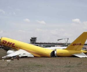 Aeropuerto internacional Juan Santamaría cancela vuelos por accidente de avión de DHL