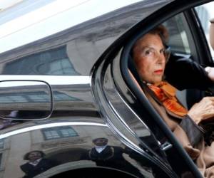 Liliane Bettencourt era la mujer más rica del mundo y ocupaba el puesto 14º de las mayores fortunas del planeta. y estaba a la cabeza de una fortuna estimada en casi US$40.000 millones (unos 33.000 millones de euros).