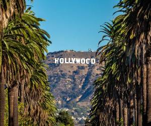 <i>Hollywood sufre desde hace décadas el fenómeno conocido como 'runaway production', la fuga de las grandes producciones y rodajes de cine o televisión hacia otros países ante la falta de incentivos fiscales atractivos. Eloi_Omella / Getty Images</i>