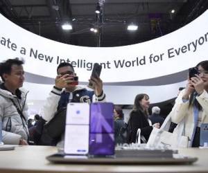Tecnológicas prometen en Mobile World Congress un ‘tsunami de innovación’