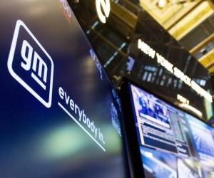 <i>Fotografía de archivo del logo de General Motors. EFE/EPA/JUSTIN LANE</i>