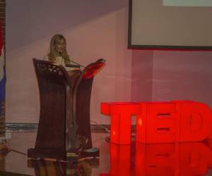 Los diferentes expositores abordarán iniciativas con temáticas variadas que van desde innovación en tecnología, empoderamiento de la mujer, el poder de la escucha, hasta una charla de comedia para que los participantes se reencuentren a sí mismos por medio de la risa. (Foto: Archivo).