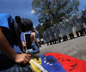 'No es la represión el camino', urge una oposición agobiada por el régimen que no abre caminos de diálogo. (Foto. AFP)