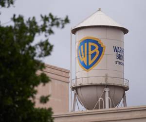 <i>El esperado anuncio de la división del conglomerado llega después de meses de reestructuración en la empresa con este fin, tres años después de la fusión entre la entonces Warner Media y Discovery. Fotografía de archivo. EFE/EPA/ALLISON DINNER</i>