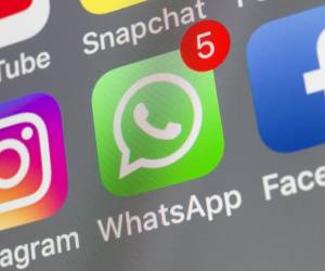 WhatsApp lanza definitivamente la función ‘Conservar en el chat’