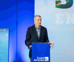 Al cierre del 2025 Copa Airlines operará un total de 88 destinos en 32 países con un promedio de más de 375 vuelos diarios, estimando transportar 18,5 millones pasajeros en el año. Foto cortesía
