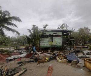 Eta en Puerto Cabezas, Nicaragua. El ciclón Eta, que golpeó con fuerza el Caribe Norte de Nicaragua causando la muerte de tres personas, provocó intensas lluvias e inundaciones en otros países centroamericanos. Foto Inti OCON / AFP