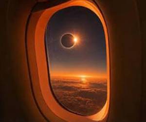 La transmisión del eclipse se podrá captar desde Centroamérica a las 12:29, de este 12 de Agosto. (Foto: Iberia)