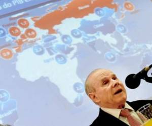 La economía de Brasil mejora gradualmente tras 'la mayor crisis del capitalismo de los últimos años', dijo el ministro de Hacienda, Guido Mantega.