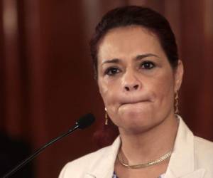 Roxana Baldetti tuvo que dimitir de la vicepresidencia de la República, acosada por el caso de corrupción en la SAT. (Foto: Archivo).