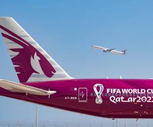 Qatar reabre el aeropuerto de Doha para facilitar el tráfico en el Mundial de fútbol