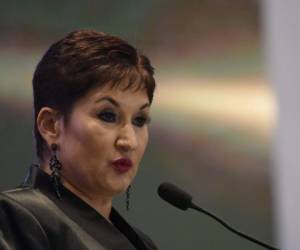 Guatemalan Attorney General Thelma Aldana delivers her speech during the annual report of the Public Ministry, in Guatemala City on May 7, 2018. - Aldana said that the joint work between the Public Prosecutor's office and a UN anti-mafia mission in Guatemala shook the power structures that perpetuated corruption in the country. (Photo by JOHAN ORDONEZ / AFP)