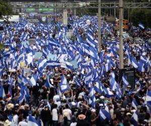 Anti-government protesters take part in a march in support of 'the Mothers of April' movement - whose children died in the protests - on Nicaragua's National Mothers Day, in Managua on May 30, 2018. / AFP PHOTO / DIANA ULLOA