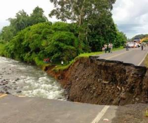 Los deslaves son una constante en la actual ruta a los principales puertos de mercancías de Costa Rica, ubicados en la provincia caribeña de Limón. (Foto: Archivo).