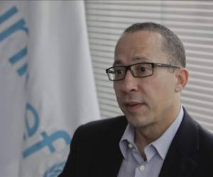 El representante del Fondo de las Naciones Unidas para la Infancia (UNICEF) en El Salvador, Gordon Jonathan Lewis. (Foto: EFE).