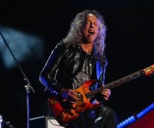 <b>Kirk Hammett de Metallica se presenta durante el Global Citizen Festival en Central Park en Nueva York el 24 de septiembre de 2022. (Foto de ANGELA WEISS / AFP)</b>