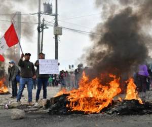 Ingreso de Costa Rica a la Alianza del Pacífico se atrasará por crisis en Perú