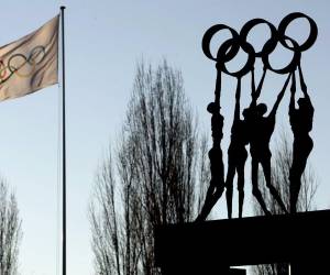 <i>_Fotografía de Laurent Gillieron, en la que puede verse en una imagen de archivo del 12 de diciembre de 2007 la sede del Comité Olímpico Internacional (COI) en Lausana (Suiza). EFE</i>