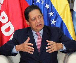 En su intervención, el ministro venezolano de Petróleo y Minería, Asdrúbal Chávez no llamó a la OPEP a recortar su techo de producción, que se espera mantenga el viernes en 30 millones de barriles. (Foto: Archivo).