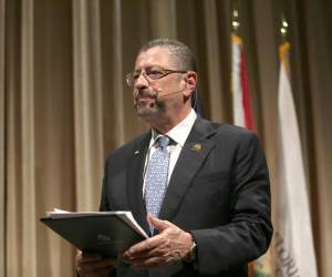 <i>Foto de archivo del presidente de Costa Rica, Rodrigo Chaves. EFE/ Marlon Pacheco</i>