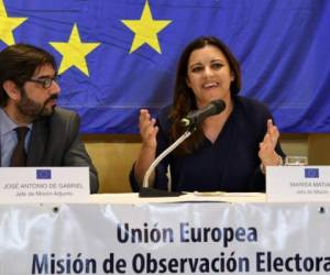 La misión encabezada por la eurodiputada Marisa Matias pidió también esclarecer las muertes que ocurrieron durante las protestas callejeras después de la elección / Foto AFP PHOTO.