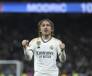 <i>El centrocampista croata del Real Madrid, Luka Modric, durante un partido. EFE/ Kiko Huesca</i>