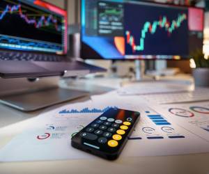 <i>El Salvador aparece como uno de los mercados con mayor potencial gracias a su marco regulatorio, encabezado por la Ley de Emisión de Activos Digitales y el desarrollo de plataformas reguladas. Foto de iStock</i>