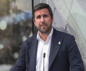 <i>Enrique Riquelme, excandidato a las elecciones a la presidencia del Real Madrid y presidente de COX. EFE/EFE-TV</i>