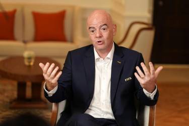 <i>El presidente de la FIFA, Gianni Infantino y miembros de su Junta Directiva asistieron a la reunión, en la que los debates se centraron en la necesidad de mejorar los procesos tras la retirada de la propuesta FIFA Forward Enterprise. Foto de cortesía</i>