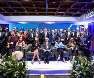 <i>Revista E&amp;N, DATOS Group y PIZZOLANTE organizaron el Encuentro Regional de Empresas y Empresarios: Construyendo Confianza 2025, en Ciudad de Guatemala, en el cual develaron los resultados del referido estudio.</i>