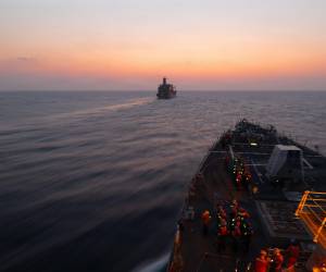 <i>El cierre parcial del estrecho de Ormuz activado por Teherán en represalia a los ataques iniciados por EEUU e Israel el 28 de febrero han estrangulado la oferta mundial de hidrocarburos y afectado ya al suministro de determinadas materias primas. Foto de cortesía</i>