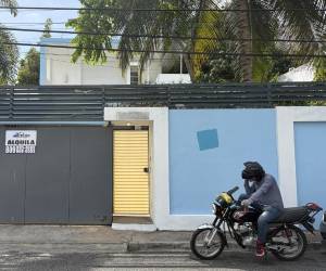 <i>Fotografía que muestra la fachada de la residencia en la que se localizaba la Embajada de Nicaragua este miércoles, en Santo Domingo (República Dominicana). EFE/ Pau Mompó Alberola</i>