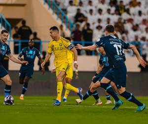 <i>El delantero portugués Cristiano Ronaldo anotó el gol que abrió el partido en el que Al Nassr se impuso por 2-0- Foto de cortesía</i>