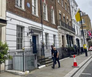 <i>Los Beatles tendrán por primera vez un museo en Londres, que estará situado en el edificio de la calle Savile Row, en pleno centro de la ciudad, donde la banda de Liverpool grabó su último álbum -Let it Be- y cantó en la azotea en el que también fue su último concierto juntos. El museo, anunciado en la web oficial del grupo, se llamará The Beatles en Savile Row, y será inaugurado en 2027 para que los seguidores del legendario cuarteto puedan disfrutar de esta experiencia. EFE/Luis Campello</i>